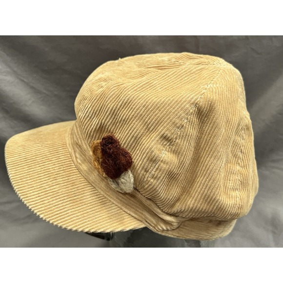 Beige Corduroy Newsboy Cap with Crochet Heart Accent for Women - Picture 2 of 3